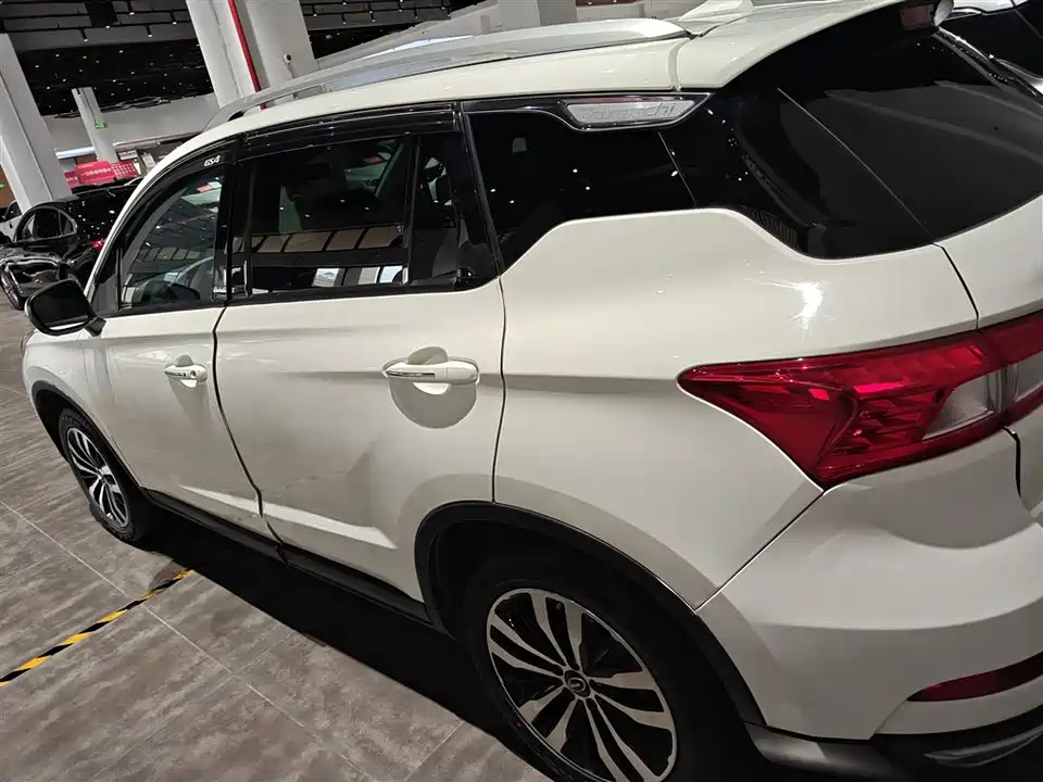 Trumpchi Trumpchi GS4