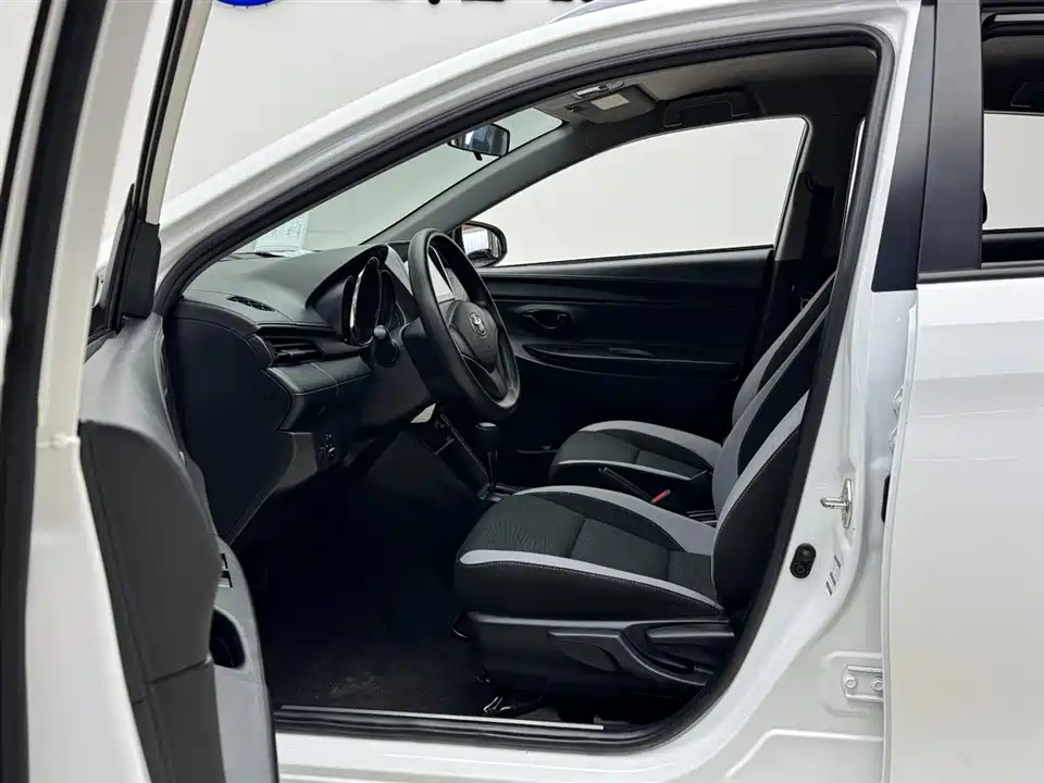 Toyota YARiS L Zhixuan