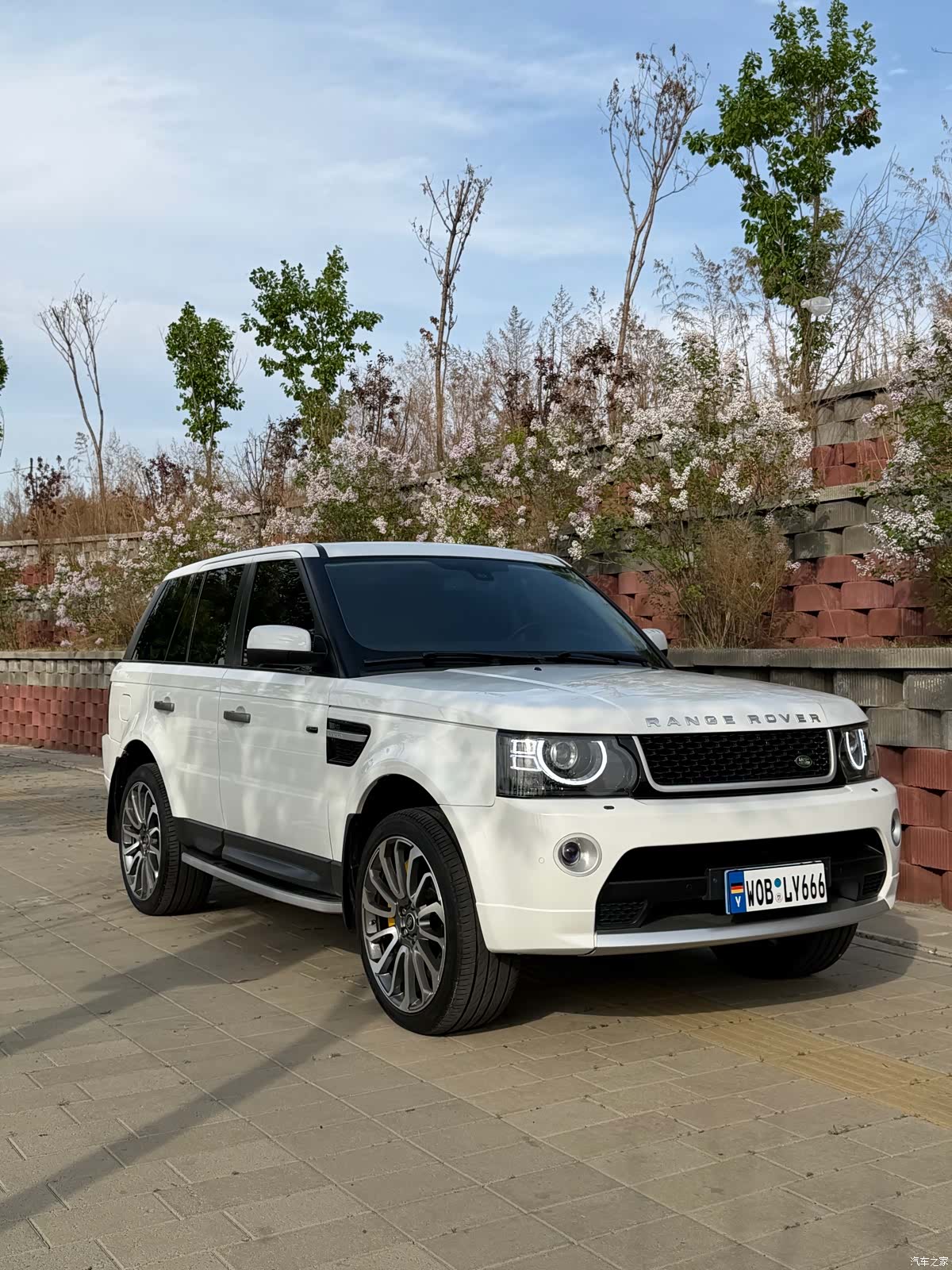 Land Rover Range Rover, 2011 3