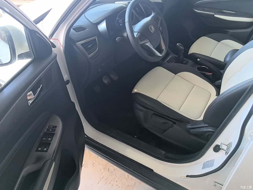 Changan CS35, 2018 16