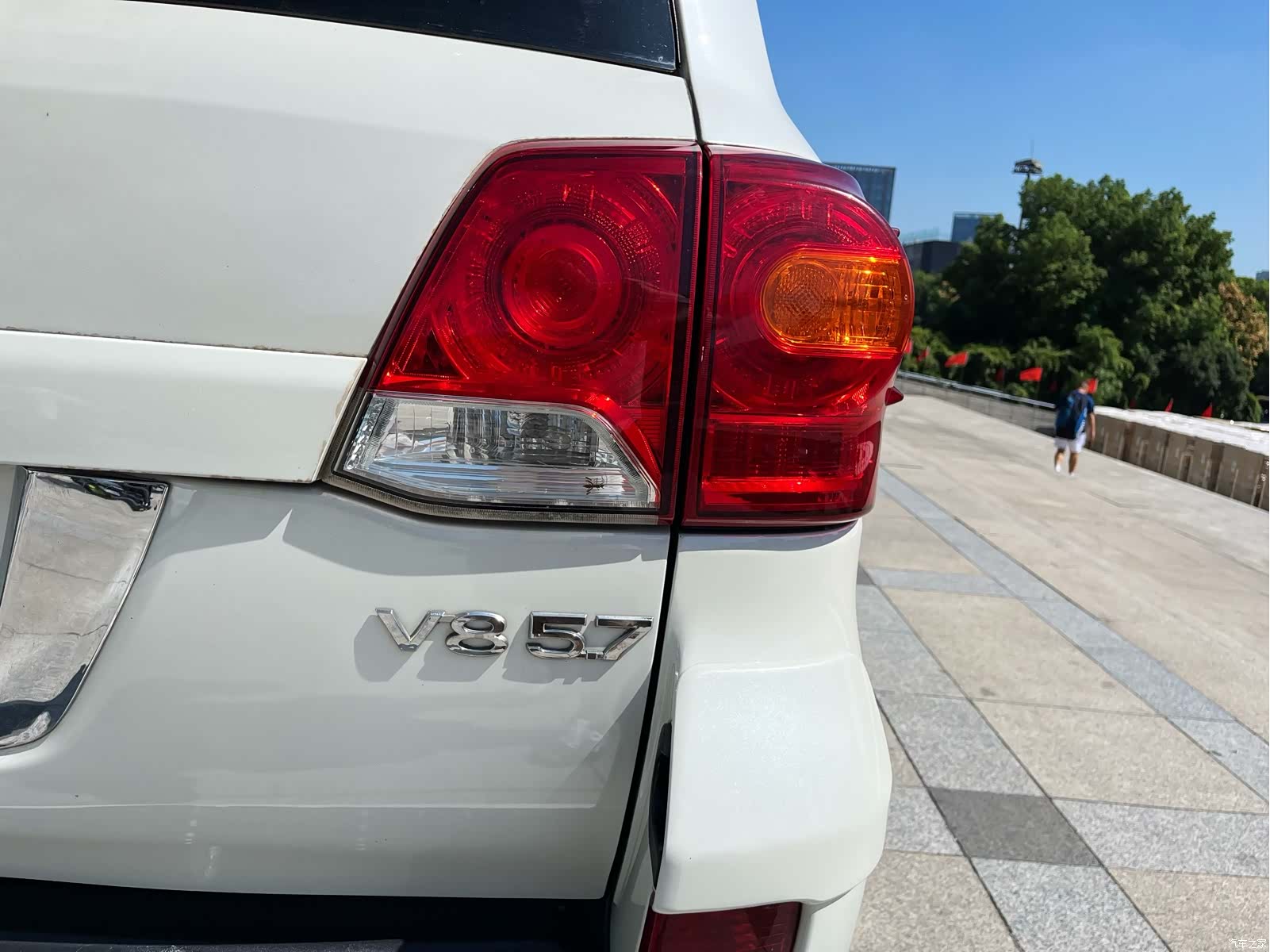 Toyota Land Cruiser, 2015 8