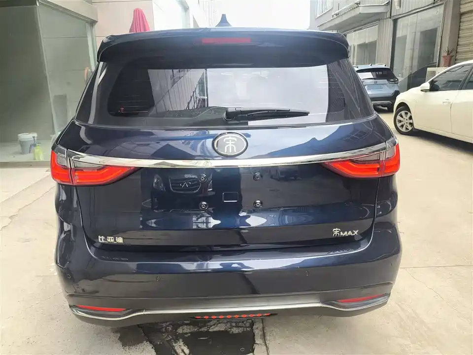 BYD Song MAX