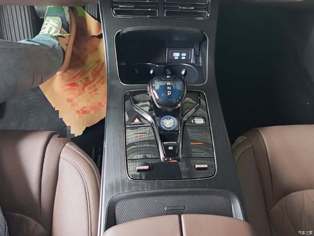 BYD Han, 2024 14