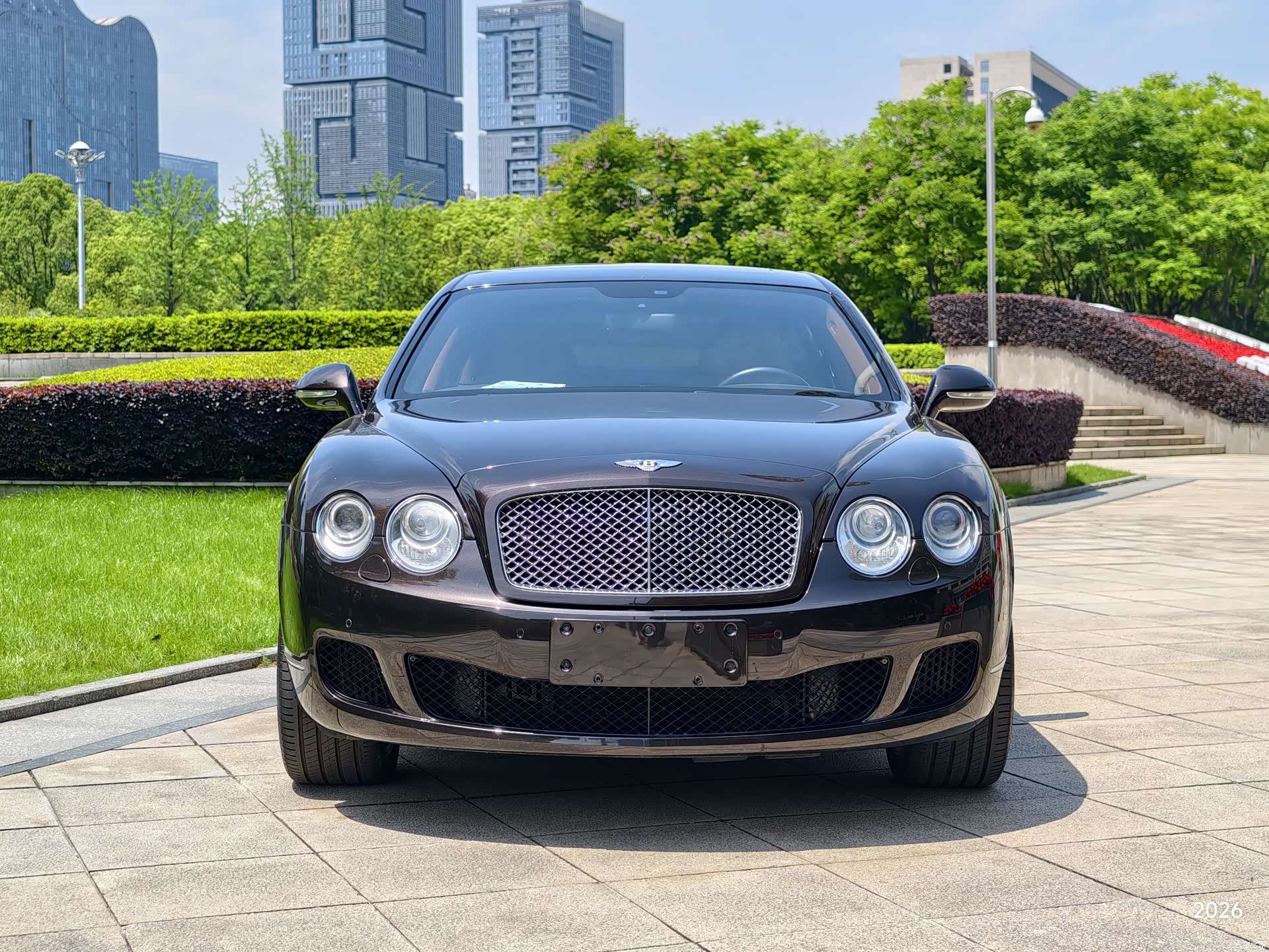 Bentley Flying Spur, 2011 2