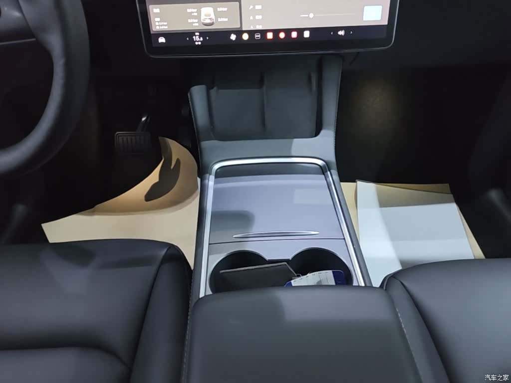 Tesla Model Y, 2021 14