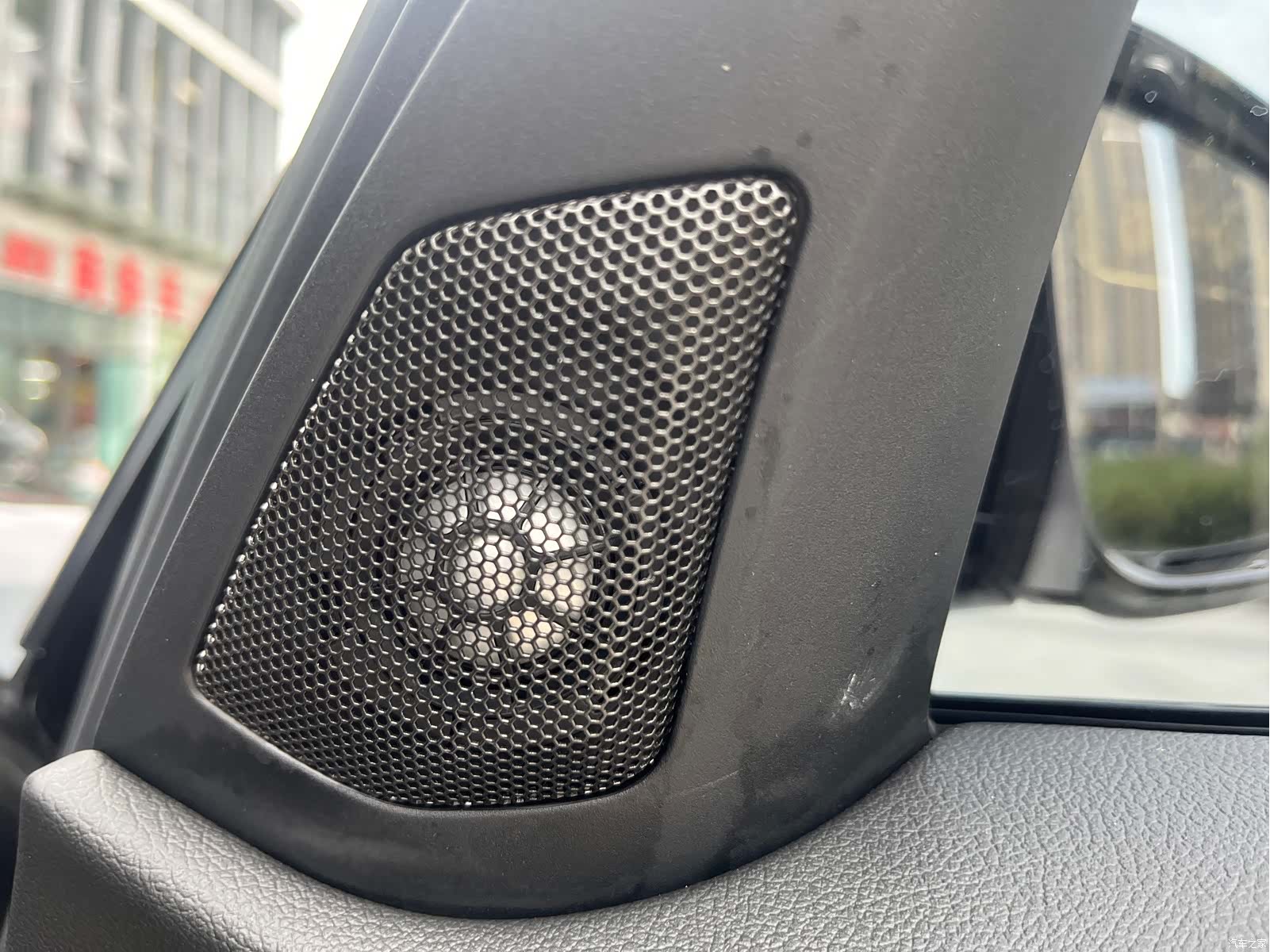 BMW 3 Series, 2019 33