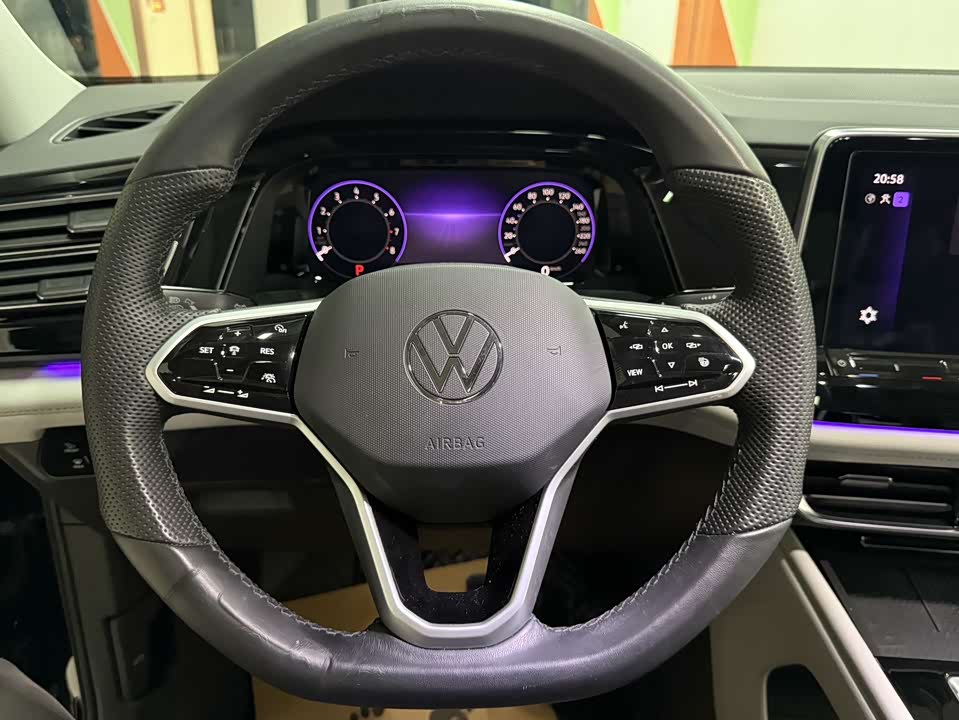 Volkswagen Tourang
