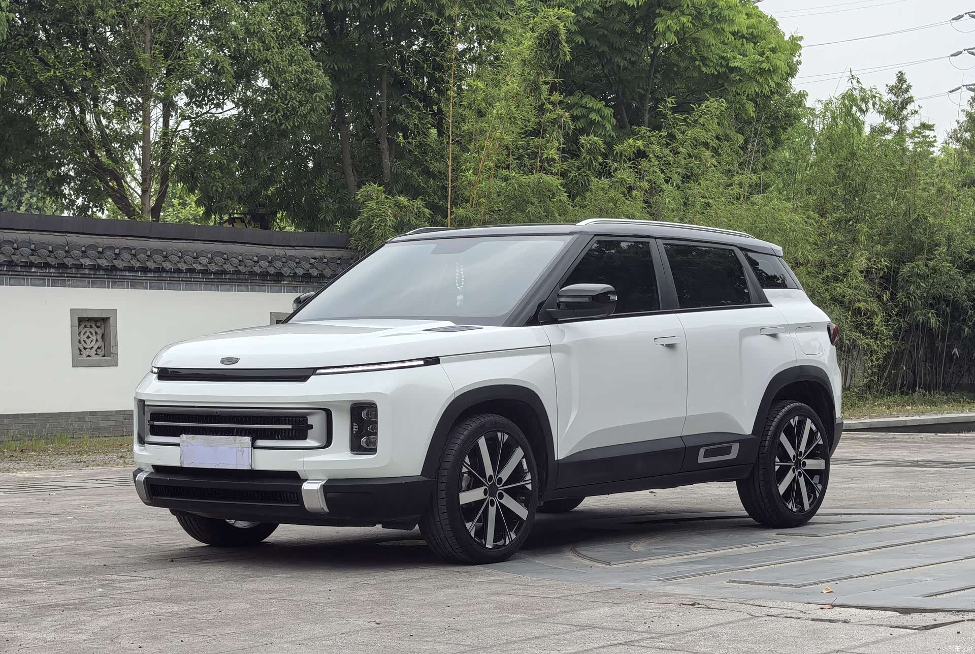 Geely Icon, 2023 1
