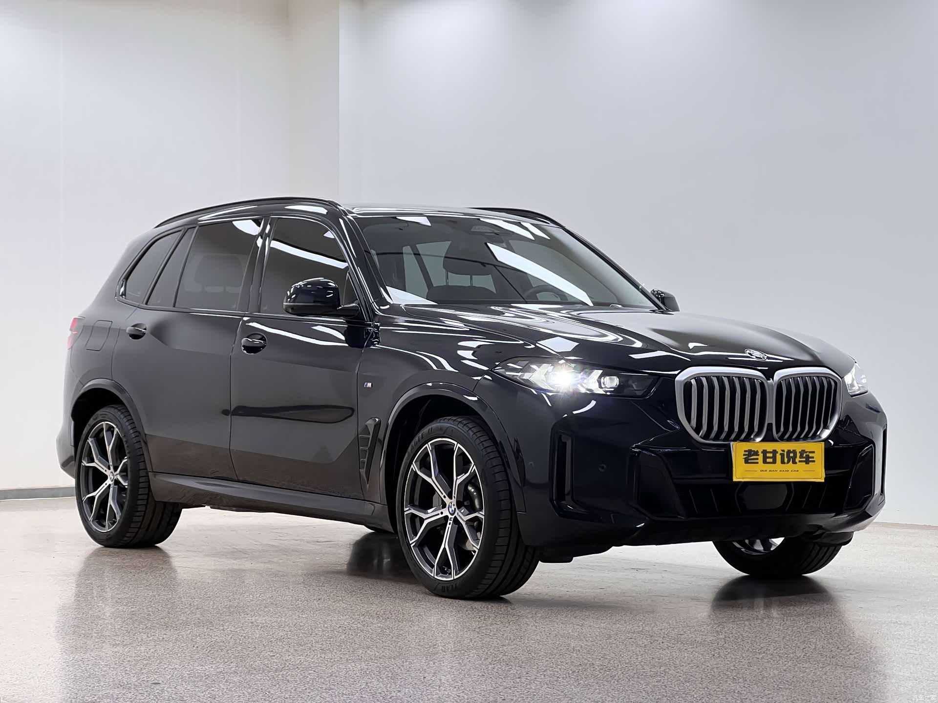 BMW X5, 2023 4