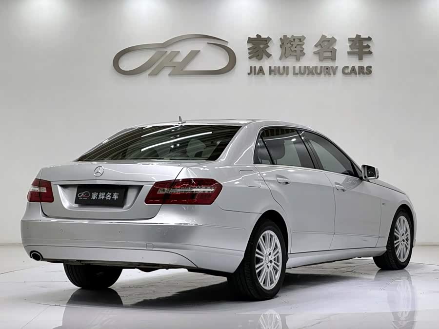 Mercedes-Benz E-Class 2011, фото 6