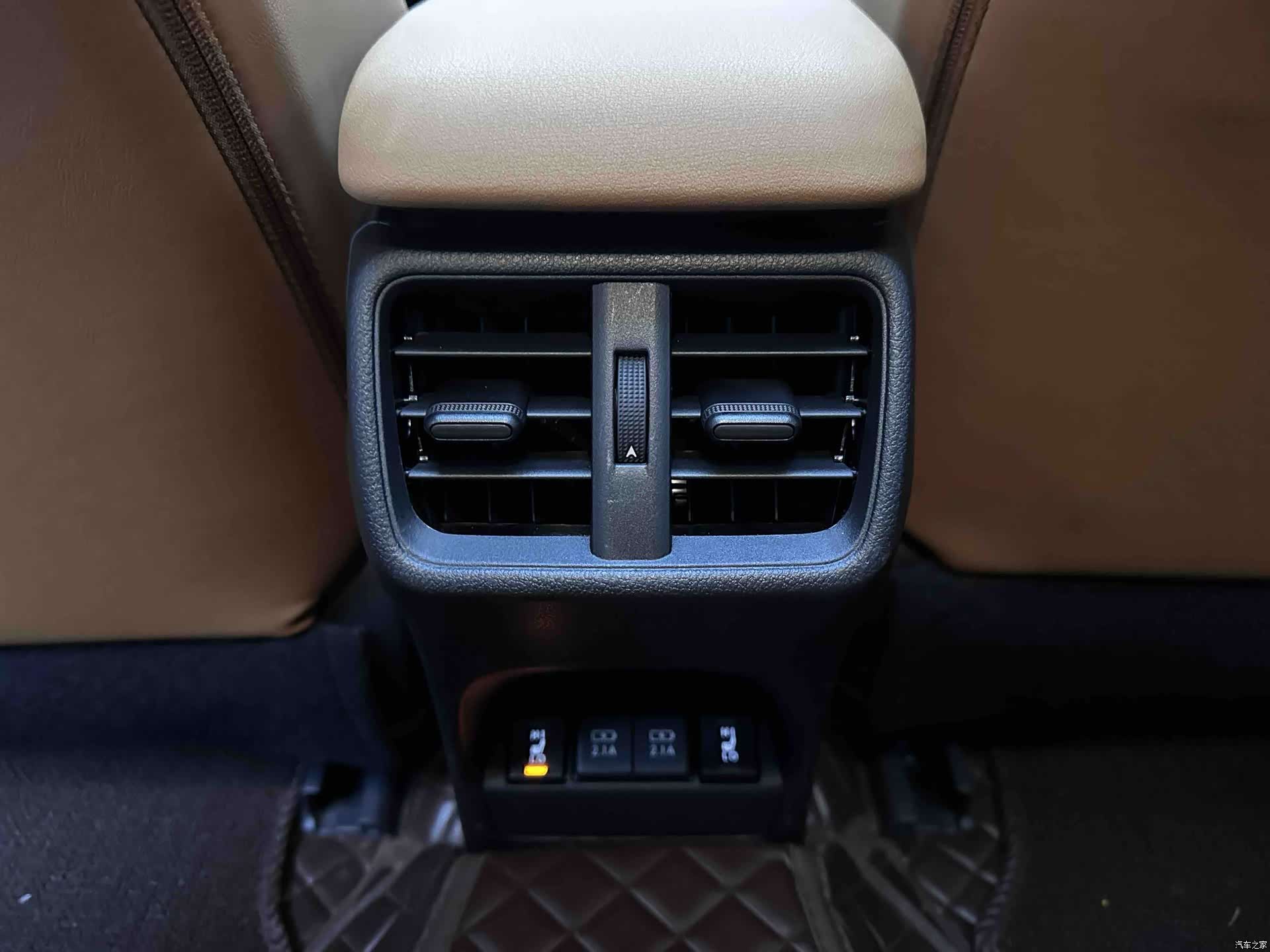 Lexus UX, 2021 20
