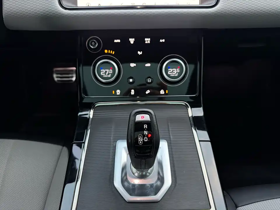 Land Rover Range Rover Aurora