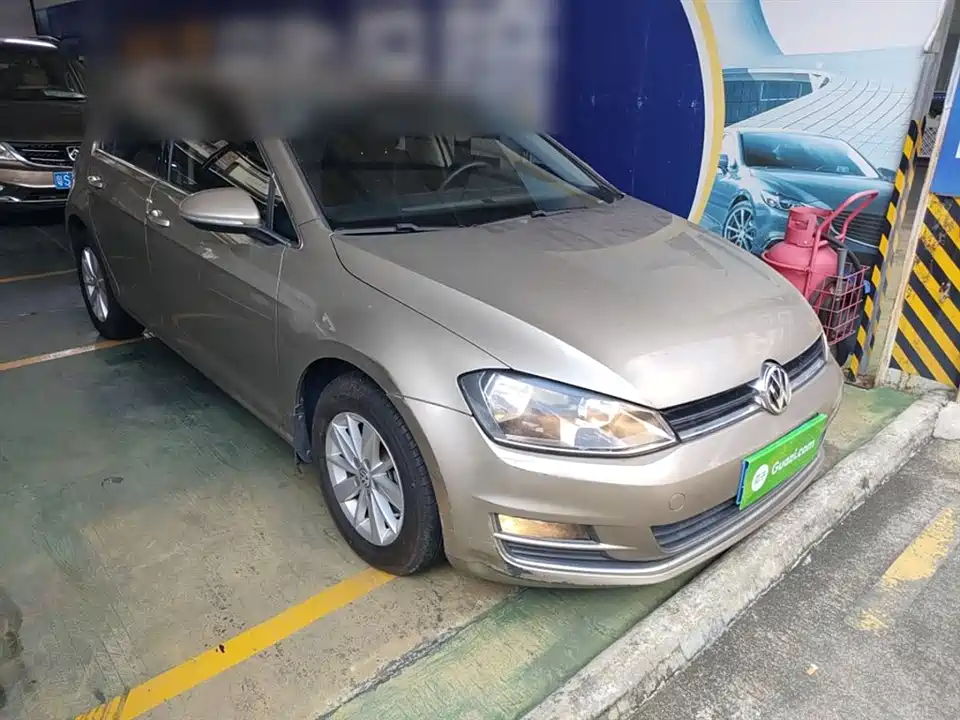 Volkswagen golf