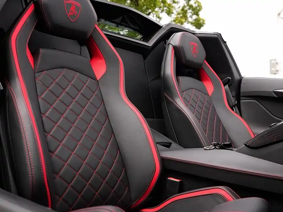 Lamborghini Aventador