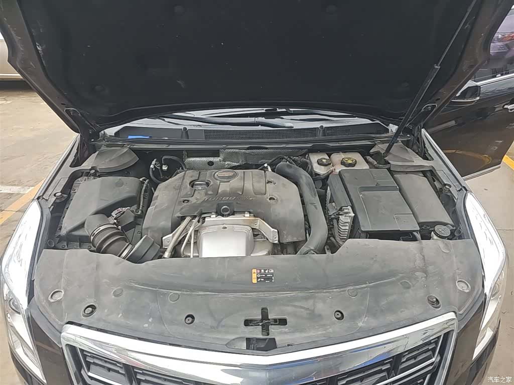Cadillac XTS, 2017 16