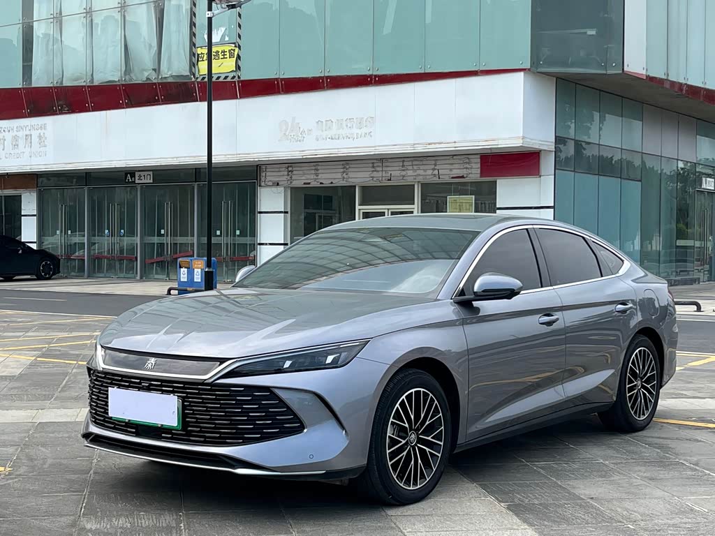 BYD Qin L