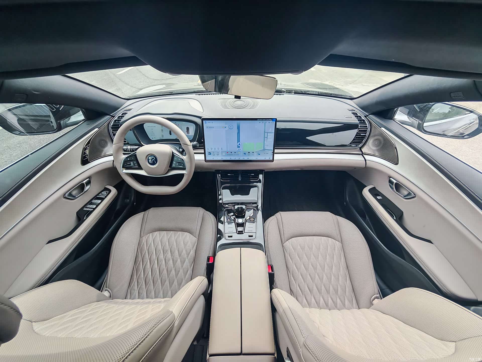 BYD Han, 2025 11