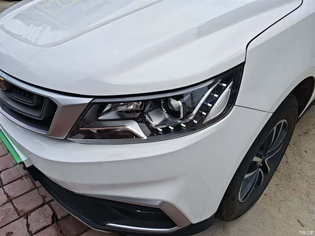 Geely X6, 2019 24