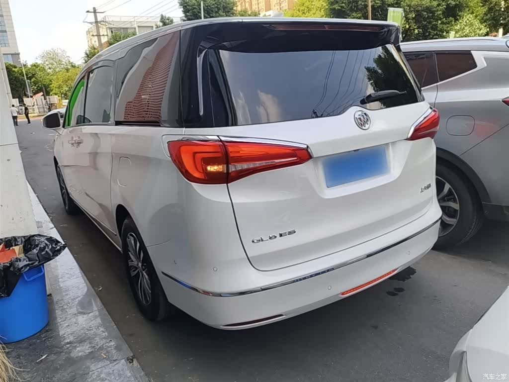 Buick GL8, 2019 все фото