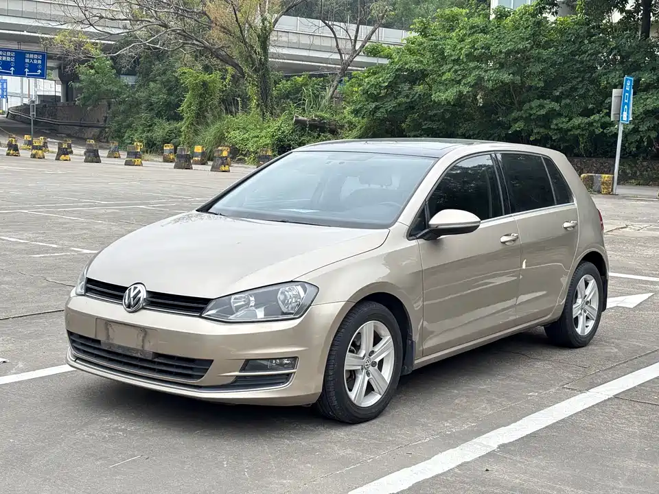 Volkswagen golf