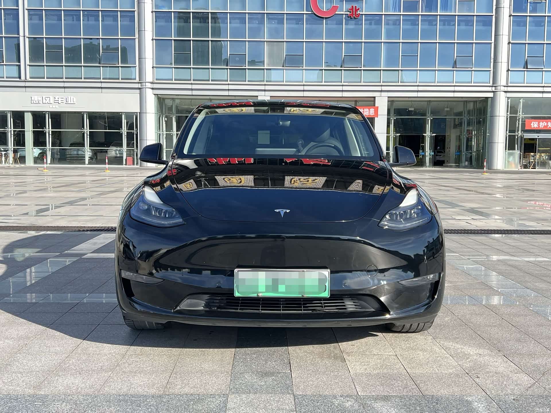Tesla Model Y, 2021 4