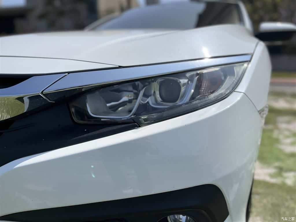Honda Civic, 2018 11