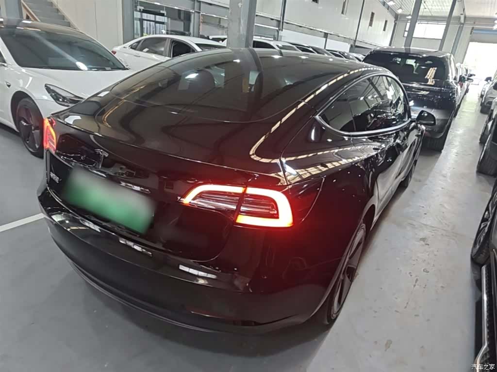 Tesla Model 3, 2023 7