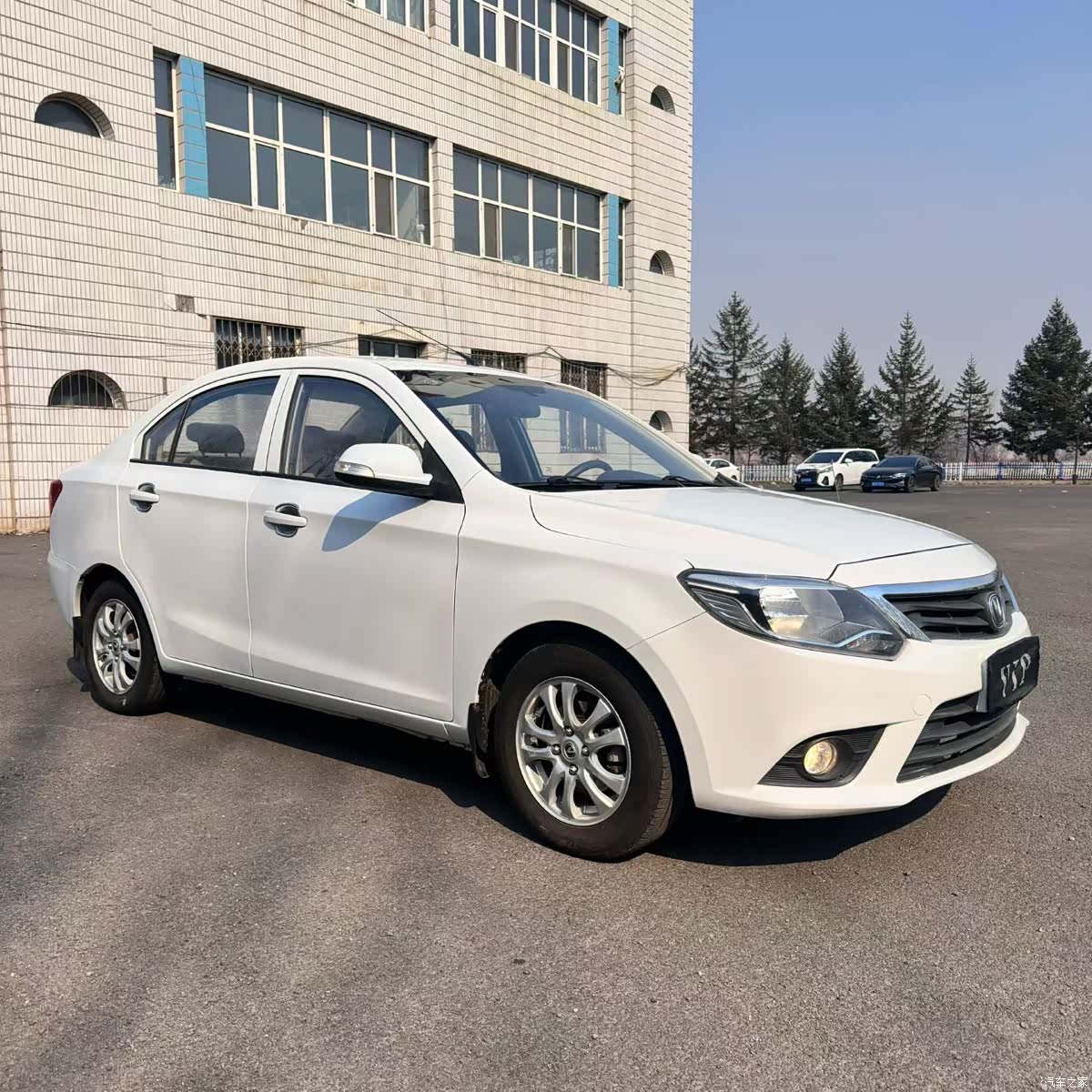 Changan V3, 2016 3