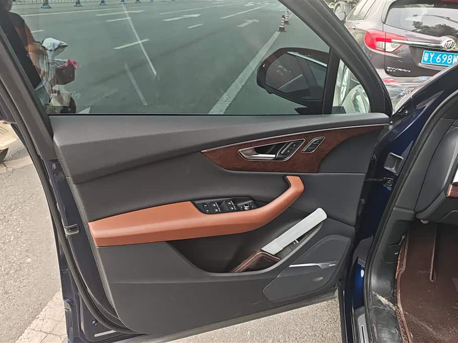 Audi Q7 Audi Q7