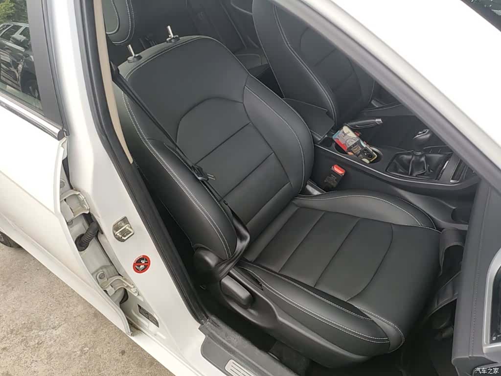 Geely Emgrand, 2018 25