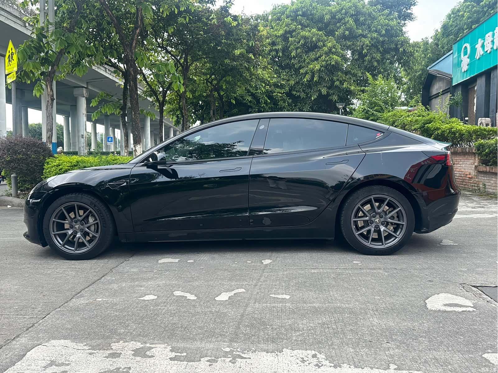 Tesla Model 3, 2022 4