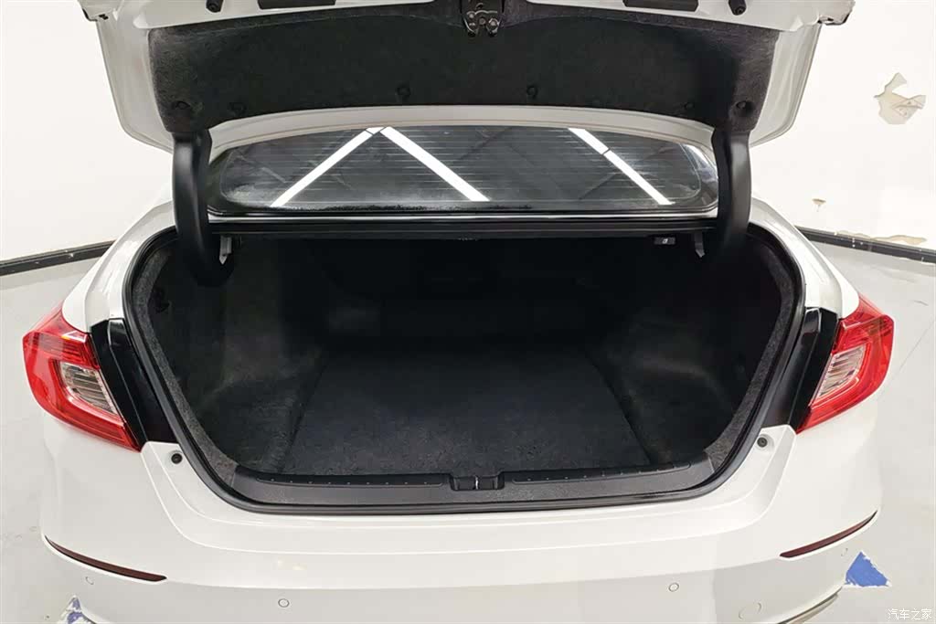 Honda Accord, 2021 4