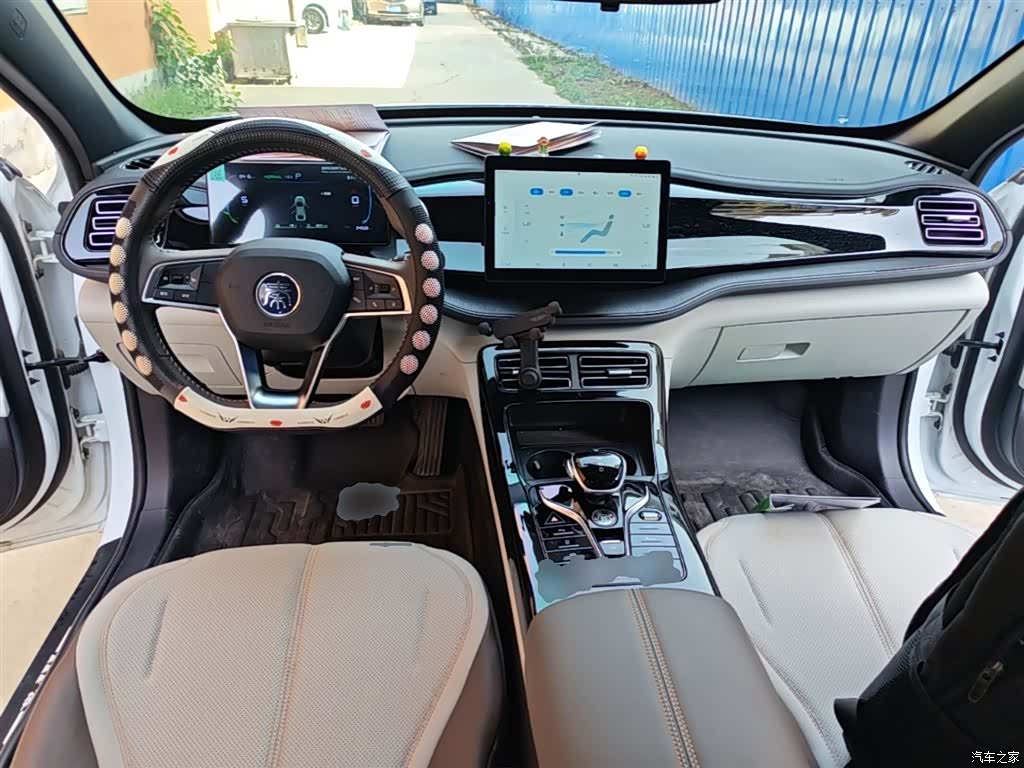 BYD Qin, 2024 10