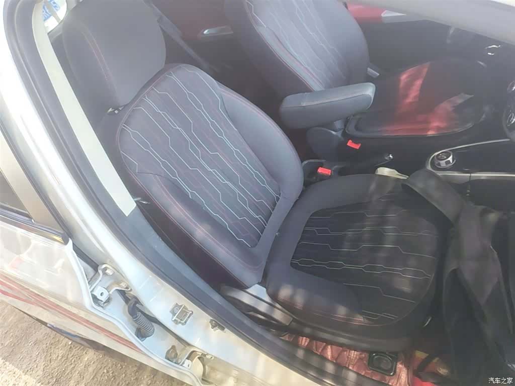 Changan EV360, 2020 25