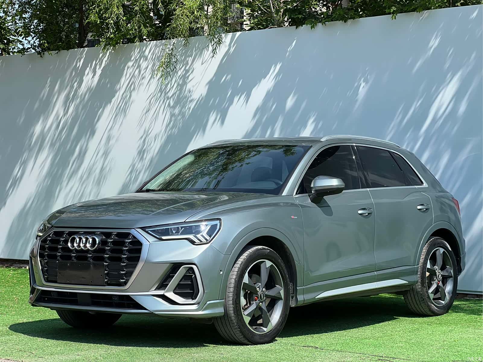Audi Q3, 2022 1