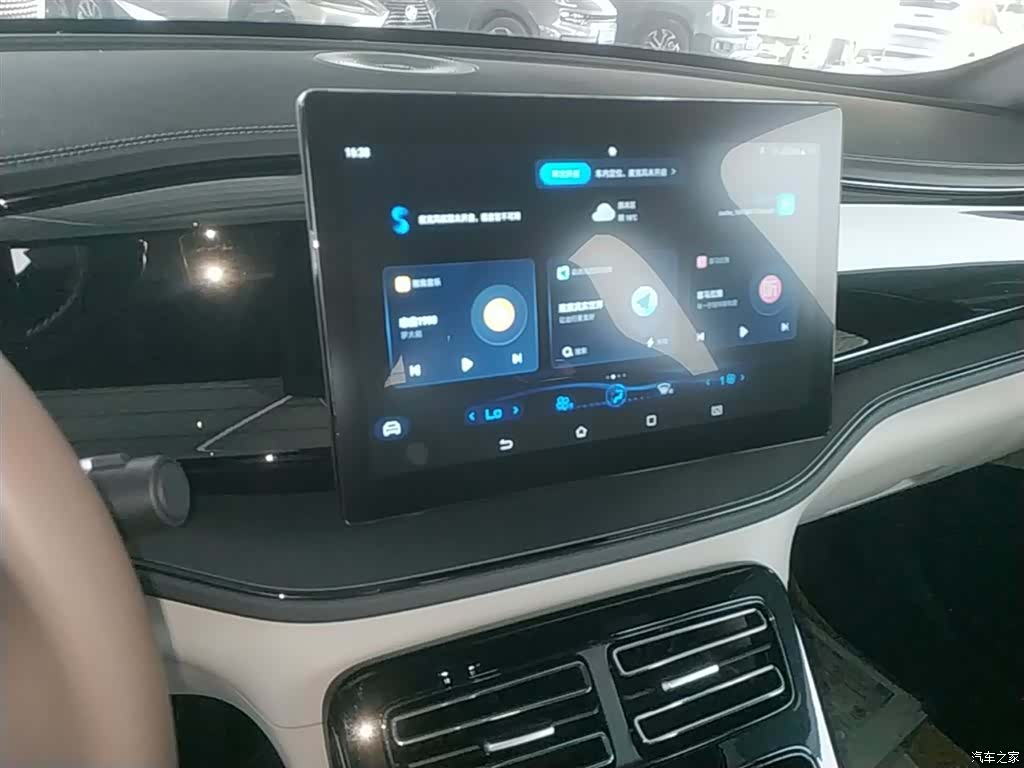 BYD Qin, 2025 13