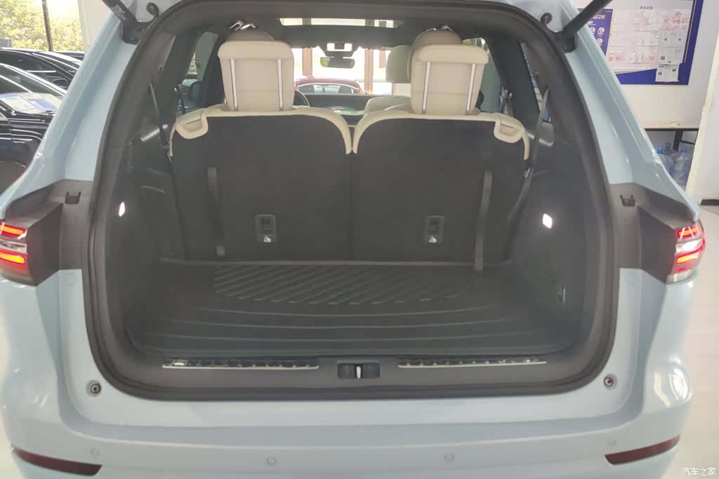 Li Auto ONE, 2020 4