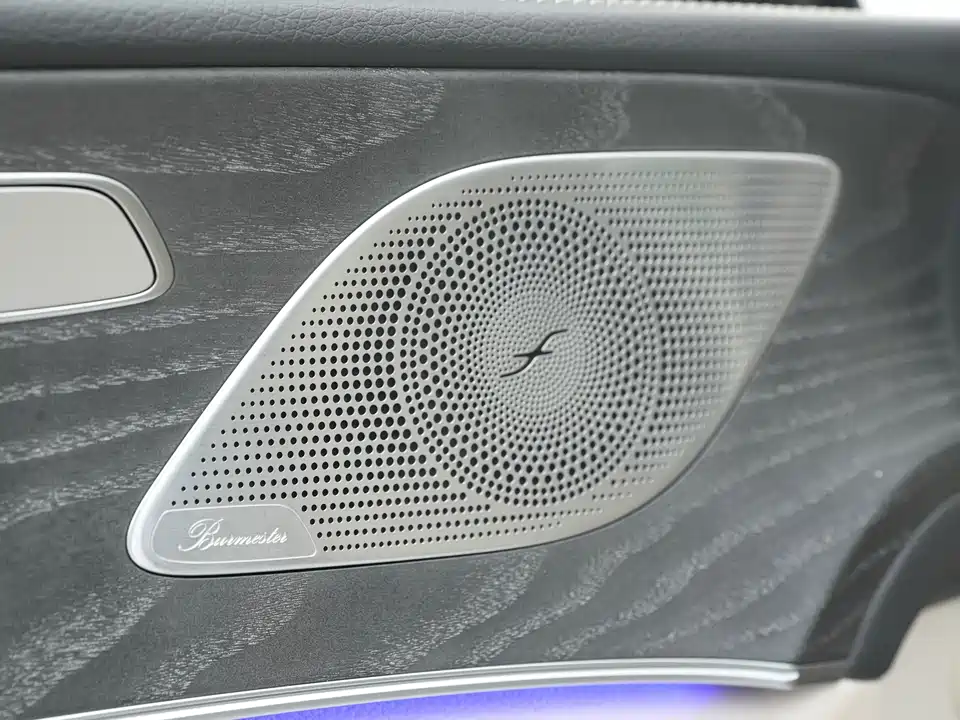 Mercedes-Benz CLS Mercedes-Benz CLS