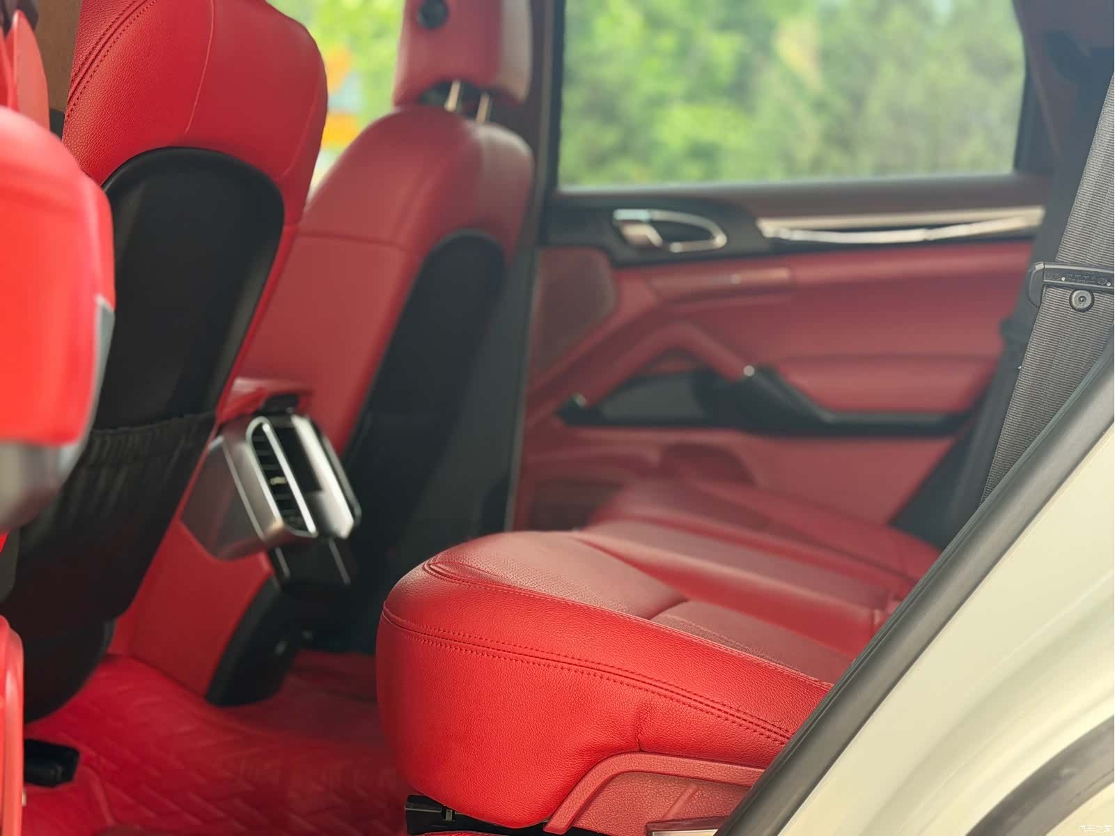Porsche Cayenne, 2015 7