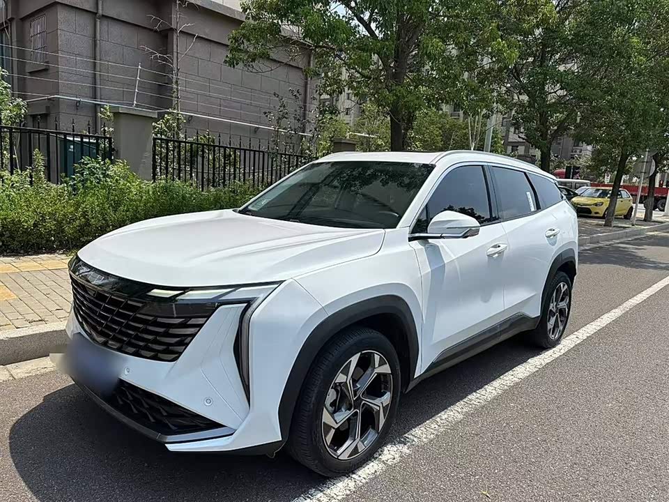 Geely Atlas L