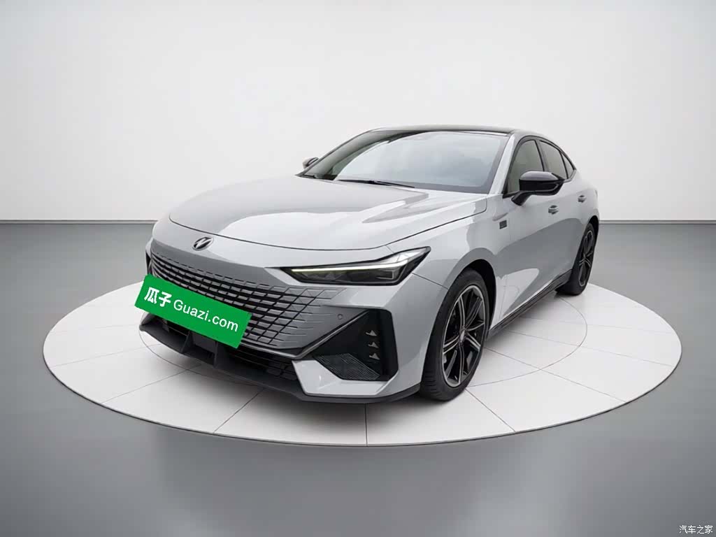 Changan UNI-V, 2023 1