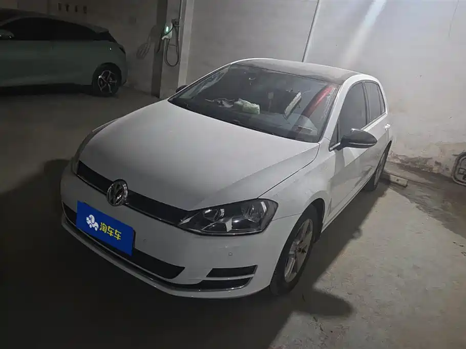 Volkswagen golf