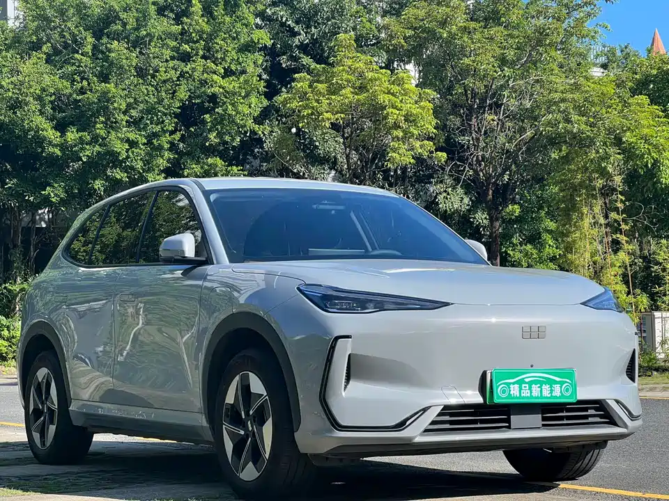 Geely Galaxy Galaxy E5