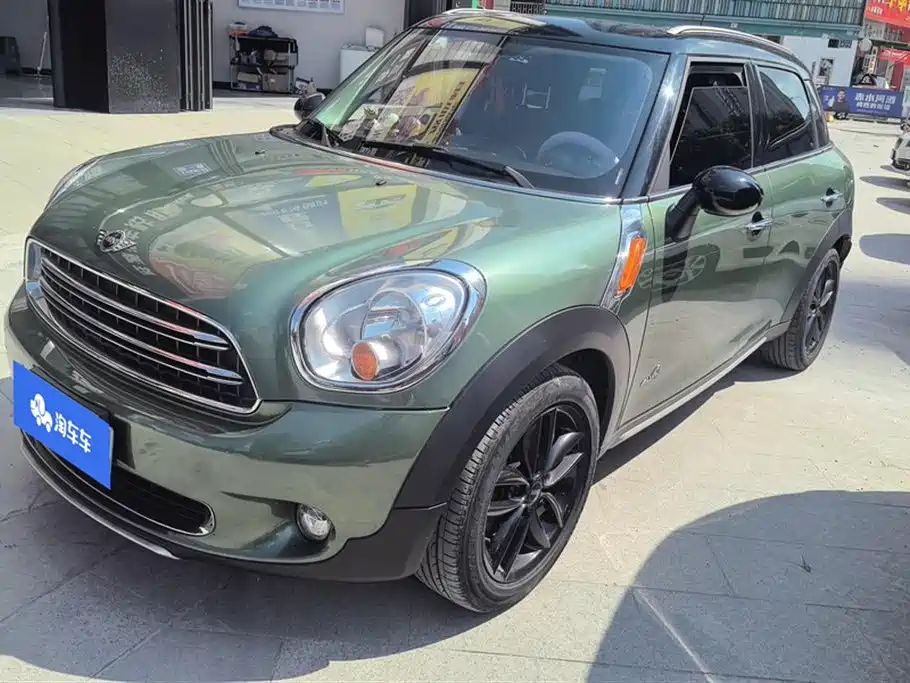 MINI COUNTRYMAN