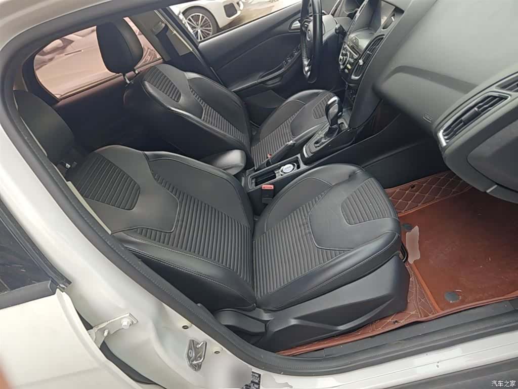 Ford Focus, 2018 25