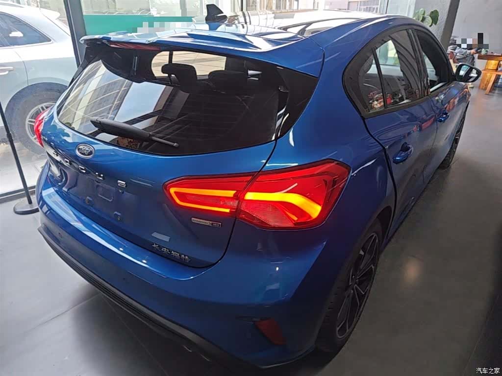 Ford Focus, 2020 7