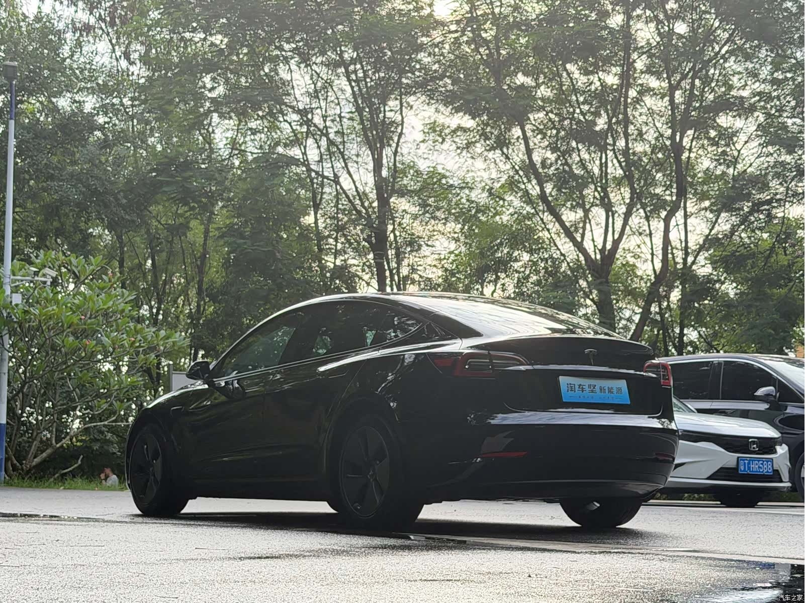 Tesla Model 3, 2023 3
