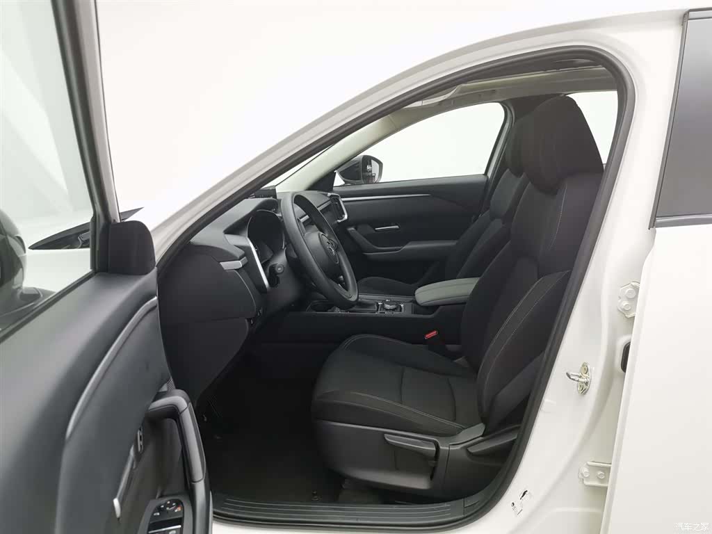 Mazda CX-50, 2023 10