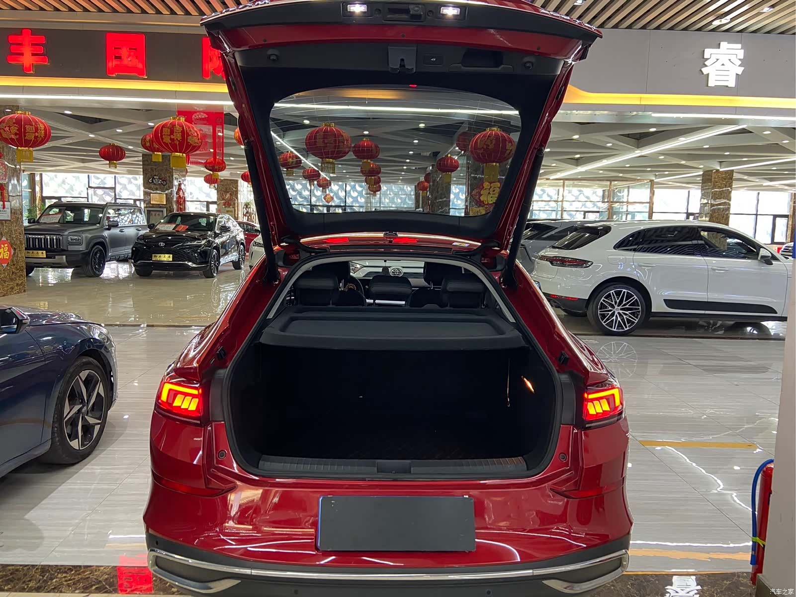 Volkswagen Lamando, 2023 12