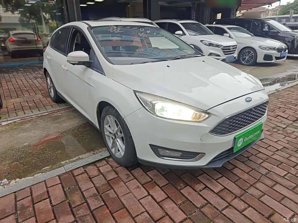 Ford Focus, 2018 4